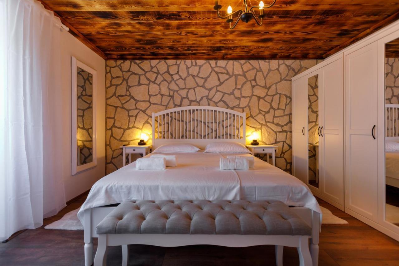 Rustic Apartment Evelin คิร์ก ภายนอก รูปภาพ