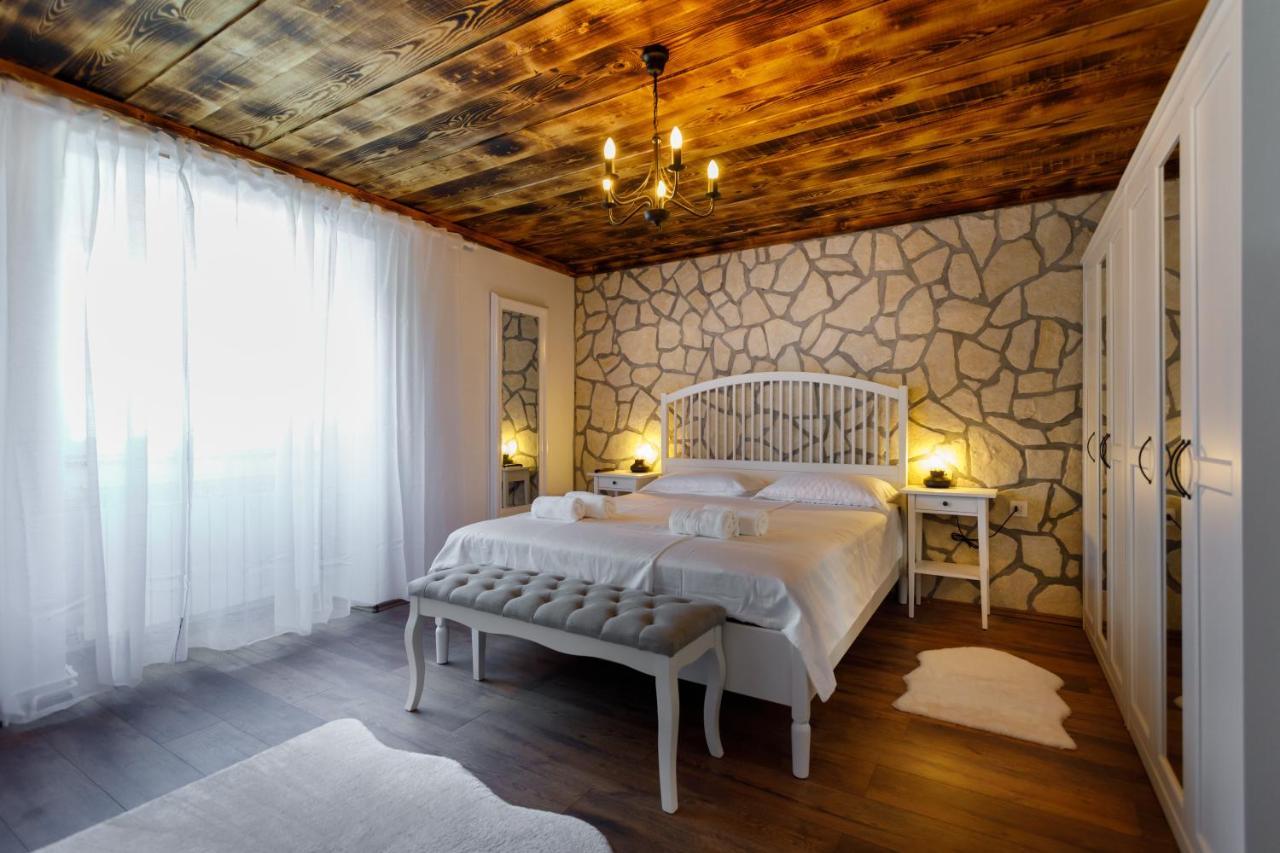 Rustic Apartment Evelin คิร์ก ภายนอก รูปภาพ