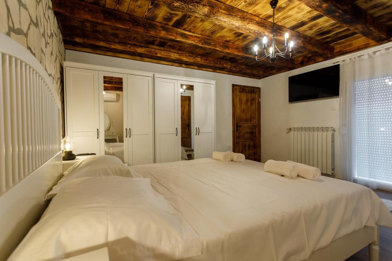 Rustic Apartment Evelin คิร์ก ภายนอก รูปภาพ